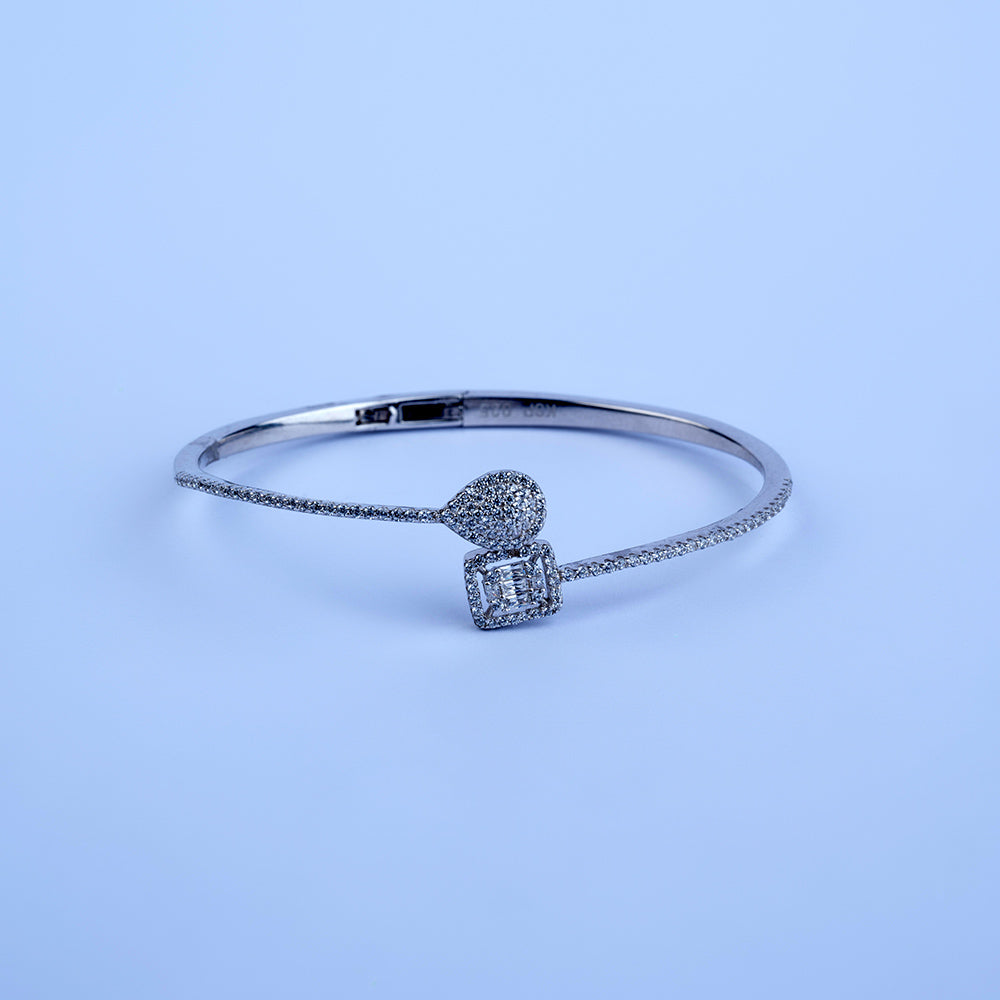 Delicate Double Sided Diamond Bracelet Slb